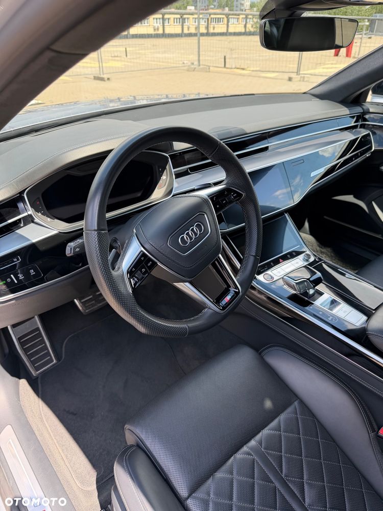 Audi S8 TFSI quattro tiptronic - 21