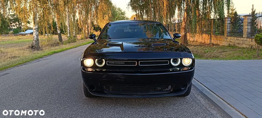 Dodge Challenger - 19