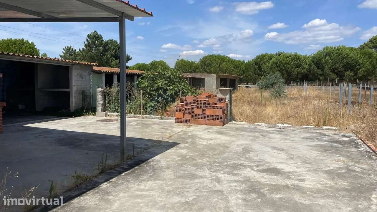 Excelente moradia T5 na Glória do Ribatejo! - Grande imagem: 5/5