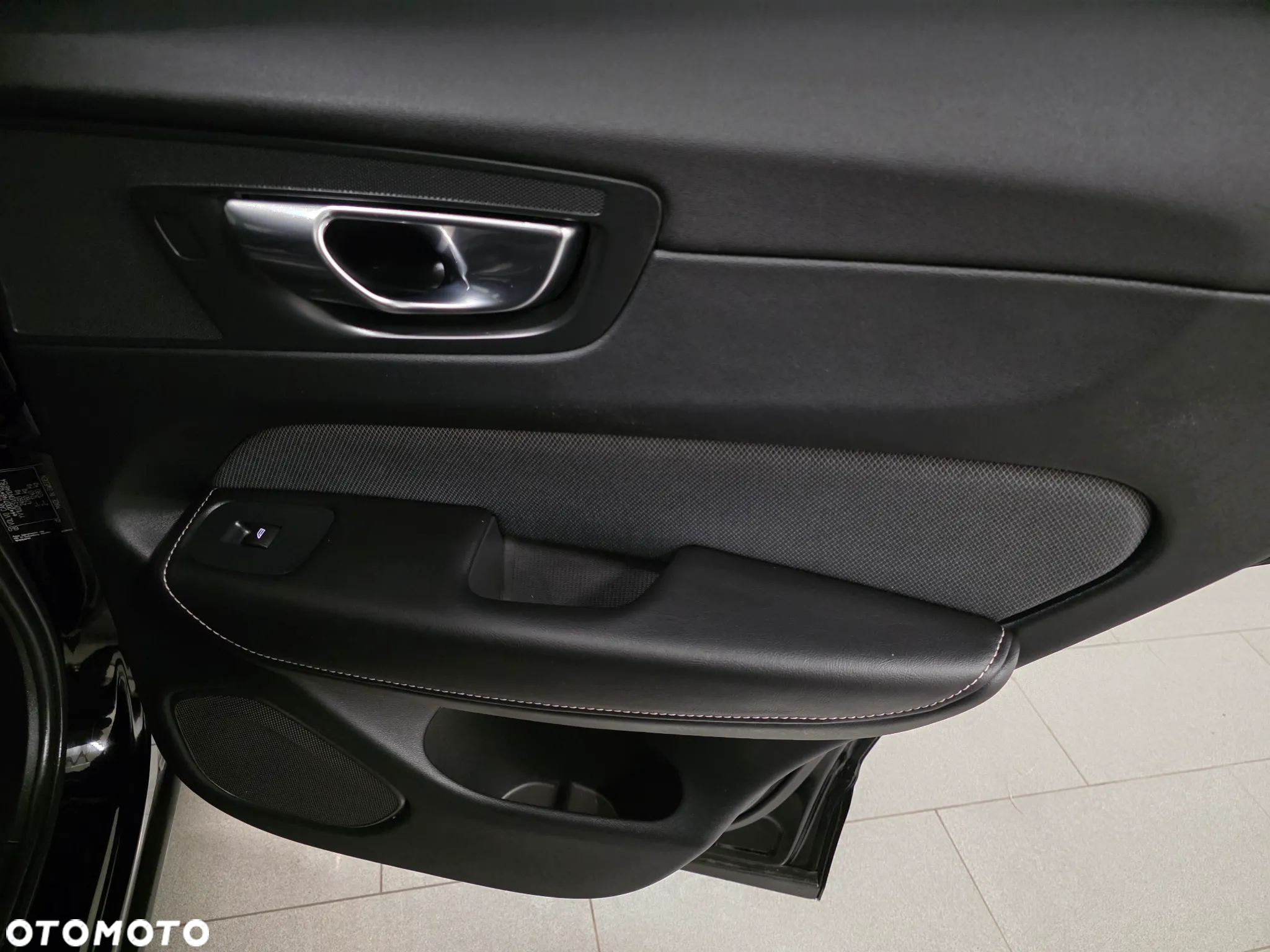Volvo XC 60 B4 D Geartronic RDesign - 25