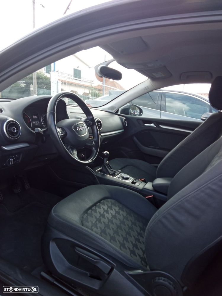 Audi A3 1.6 TDI Advance - 6
