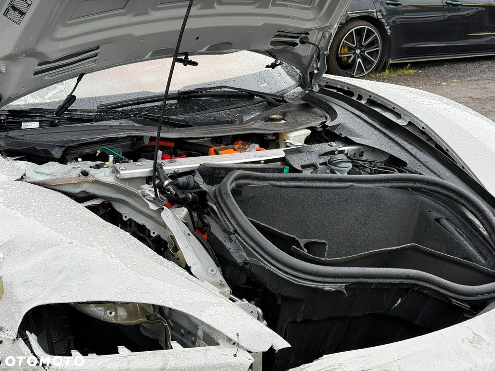 Porsche Taycan 4S Black Edition - 7