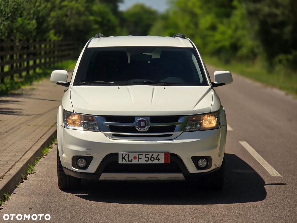 Fiat Freemont 2.0 Multijet Lounge AWD - 12