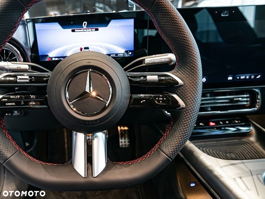 Mercedes-Benz CLA 200 mHEV 4-Matic 8G-DCT - 11