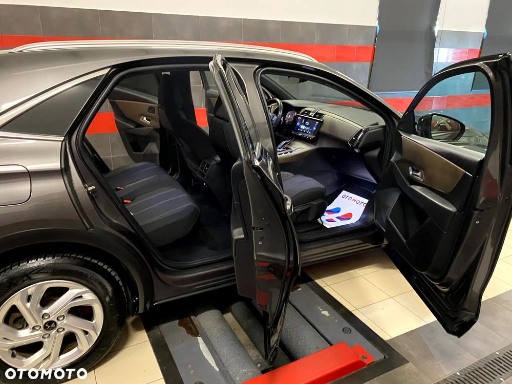 DS Automobiles DS 7 Crossback 1.6 PureTech Performance Line + - 22