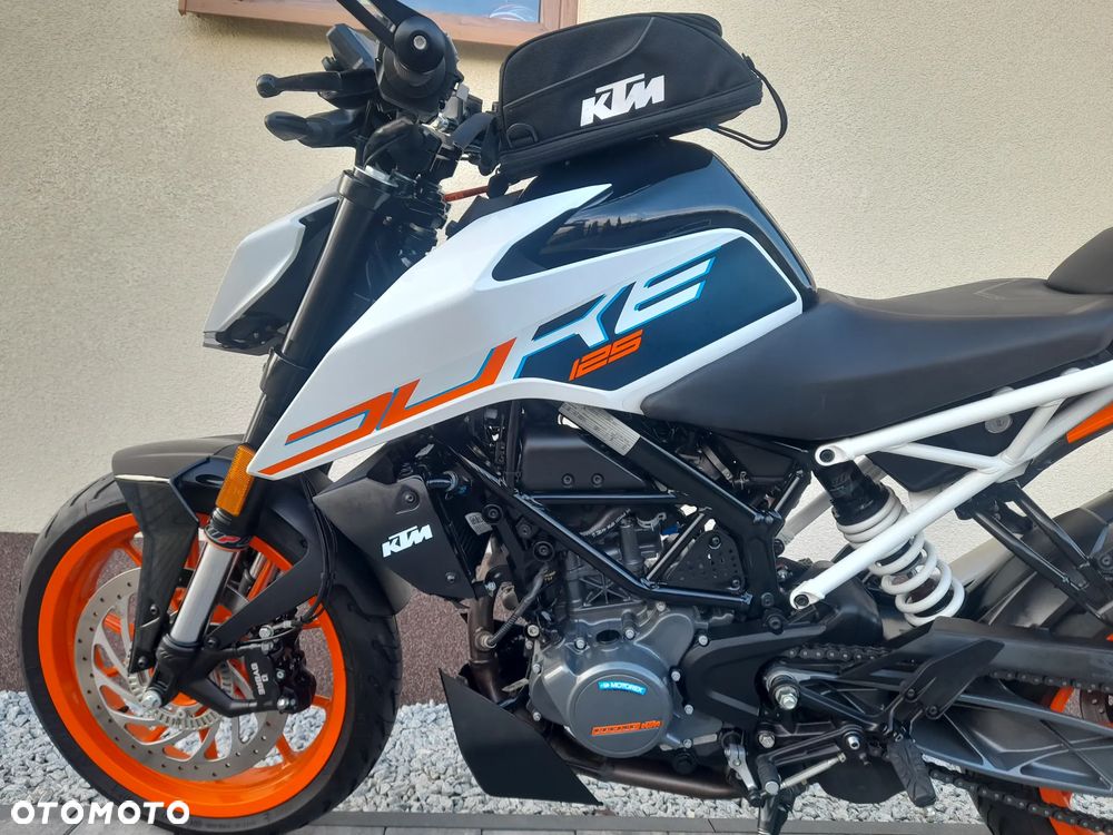 KTM Duke - 19