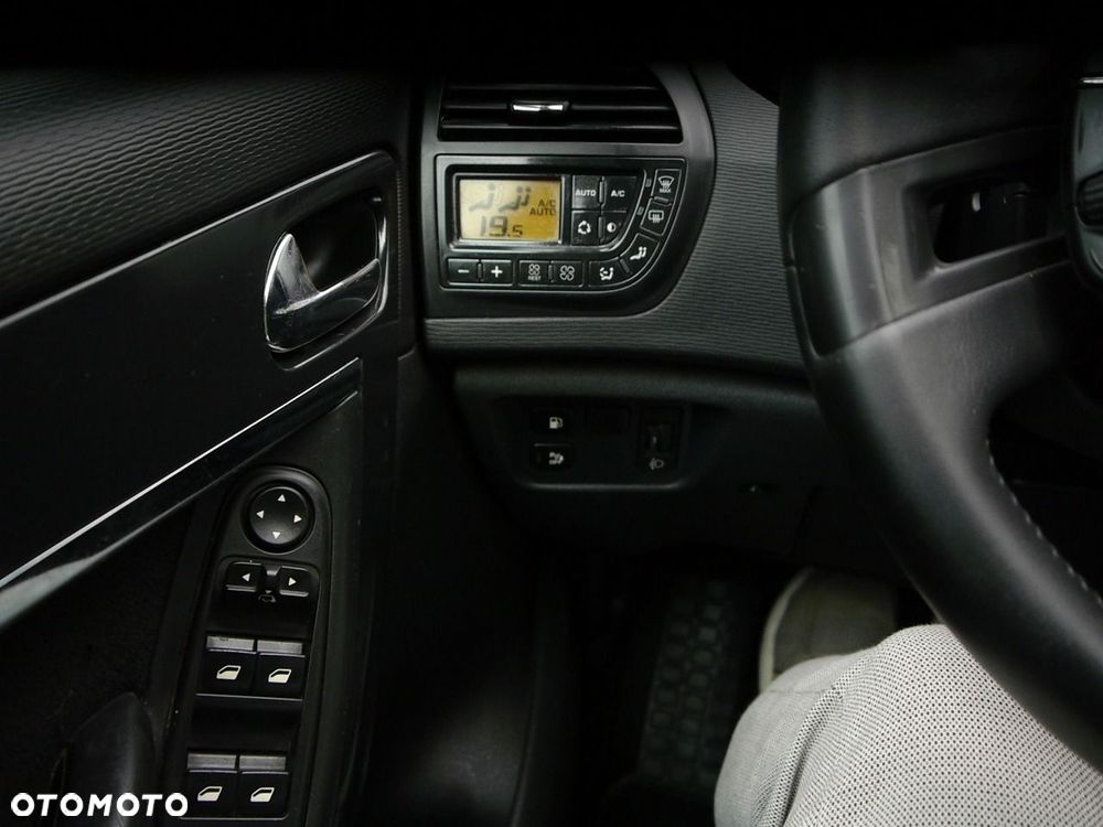 Citroën C4 Grand Picasso HDi 110 FAP (7-Sitzer) Selection - 24