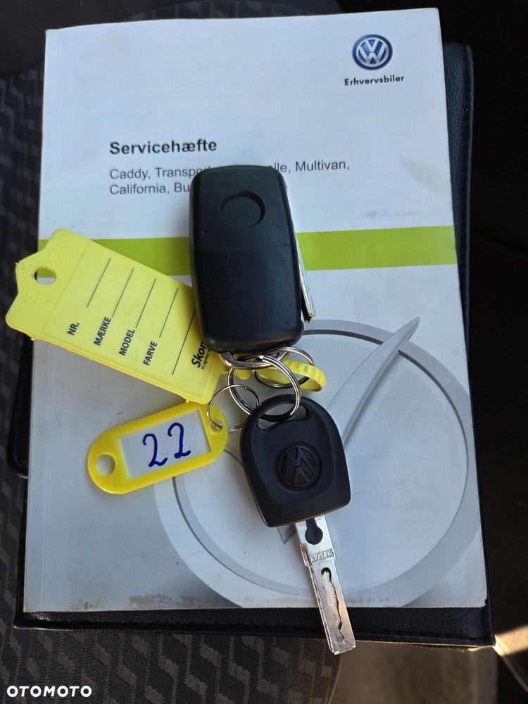 Volkswagen Transporter - 18