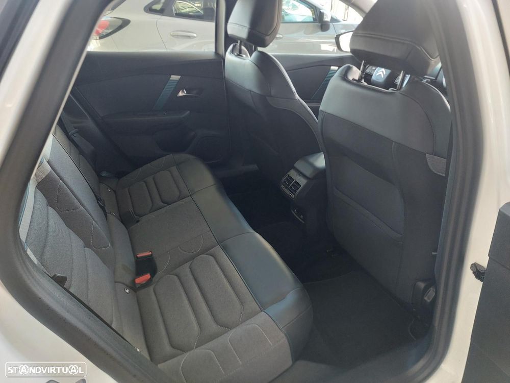 Citroën e-C4 50 kWh Feel Pack - 21