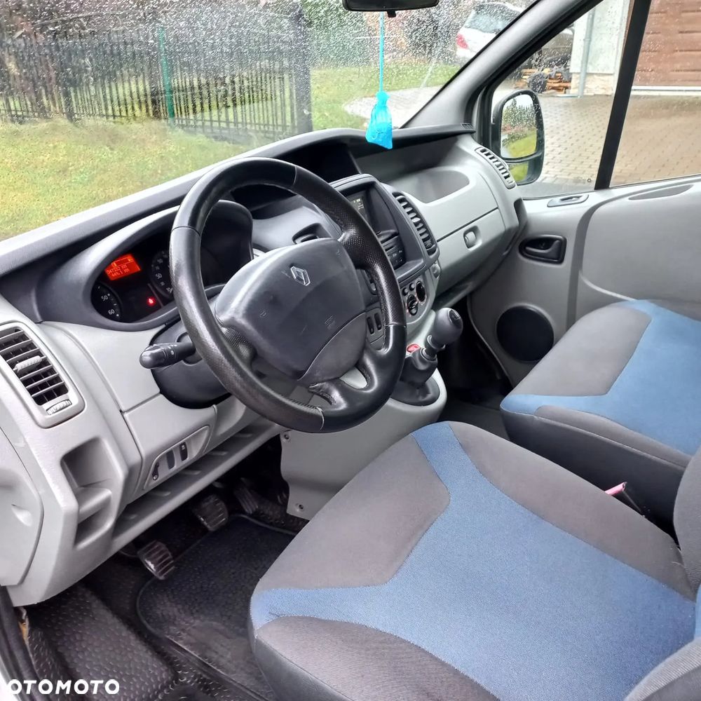 Renault Trafic 2.0 dCi 115 L2H1 - 5