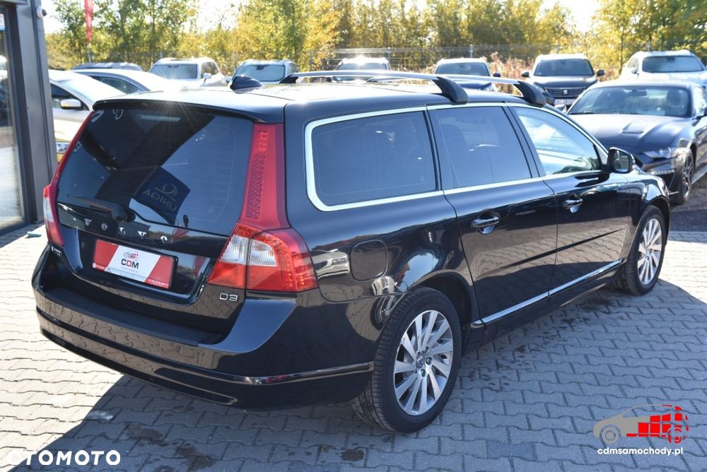 Volvo V70 D3 Momentum - 10