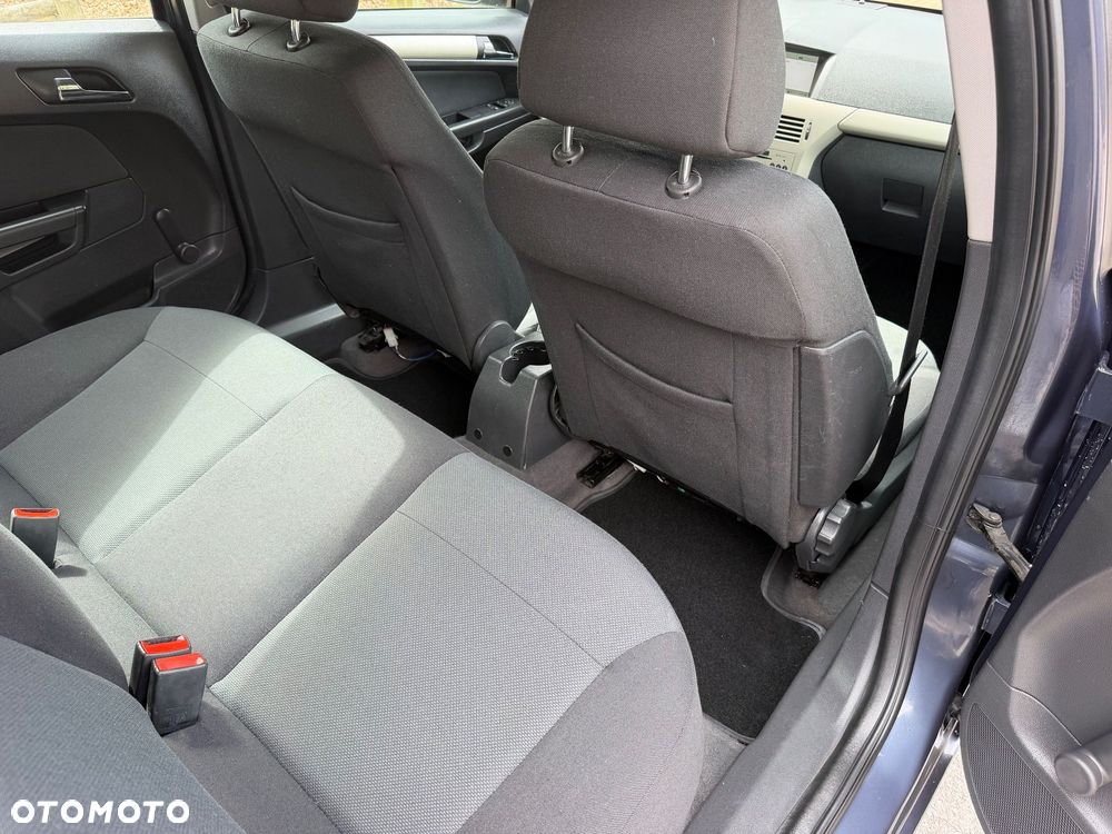 Opel Astra 1.6 Style - 7