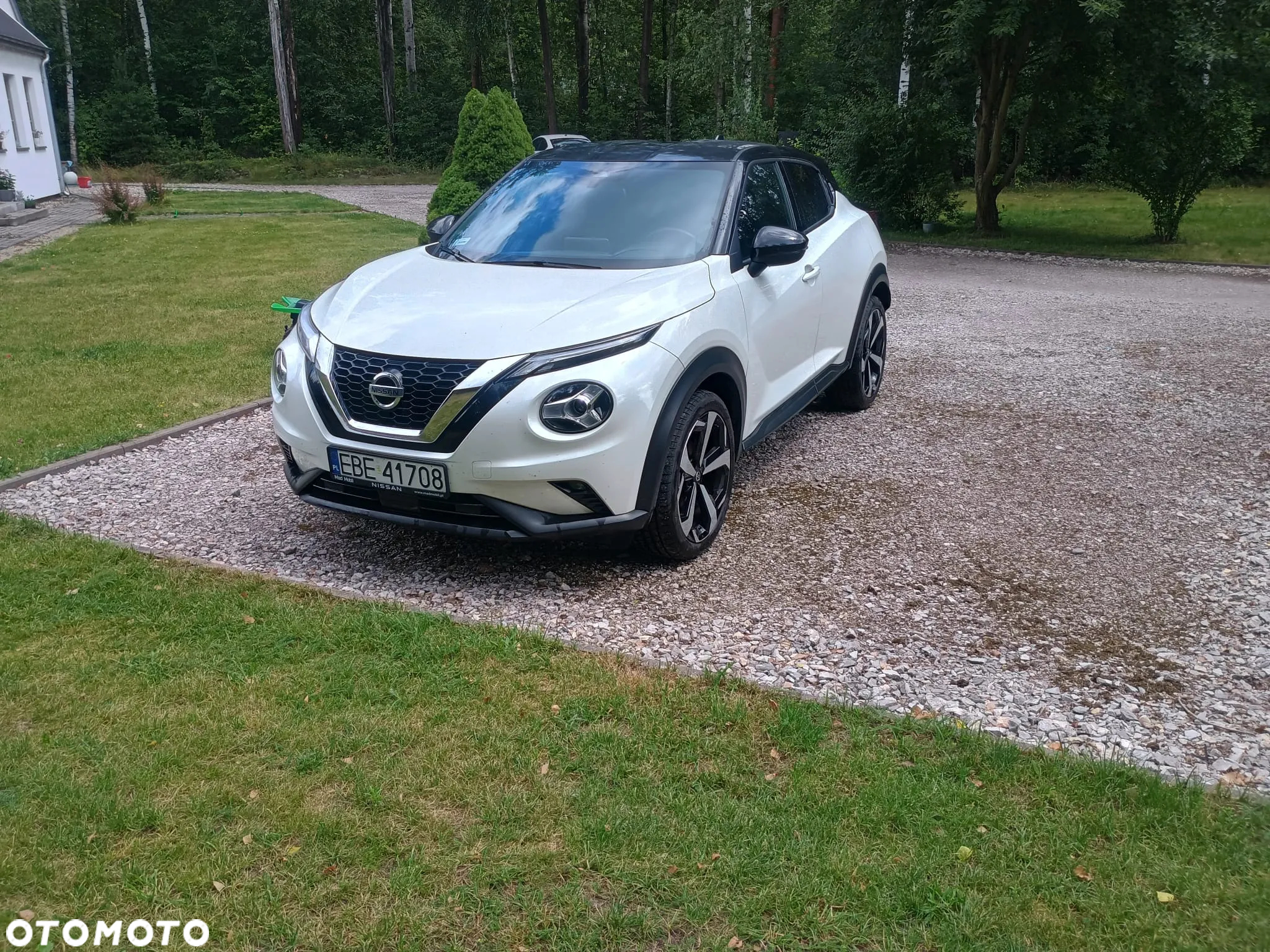 Nissan Juke 1.0 DIG-T N-Connecta - 2