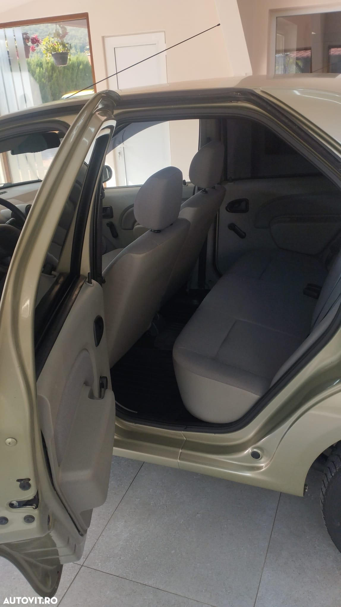 Dacia Logan Express 1.5 dCi - 13