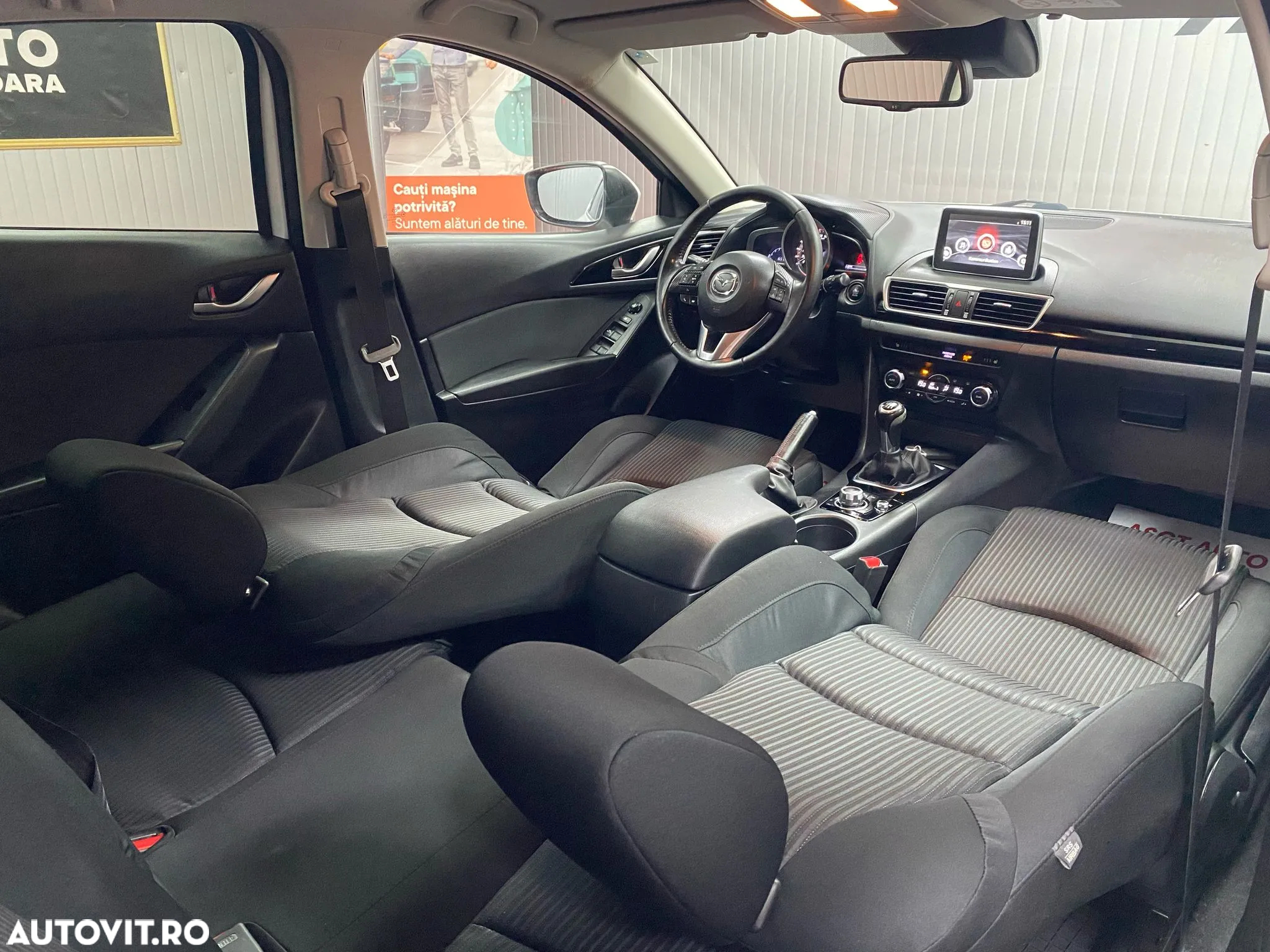 Mazda 3 - 15