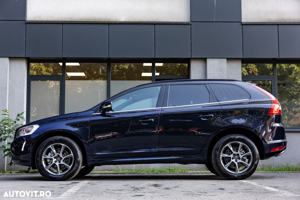 Volvo XC 60 D4 AWD Geartronic Summum - 28