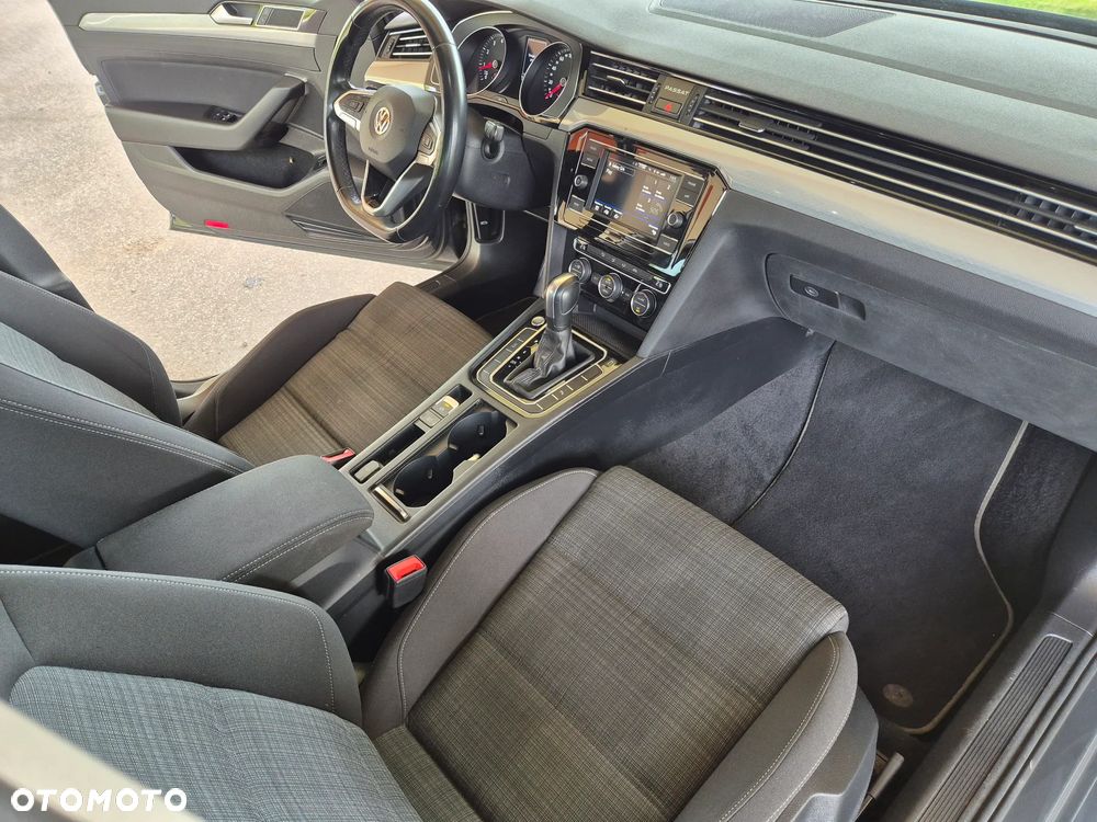 Volkswagen Passat 1.5 TSI EVO Business DSG - 18