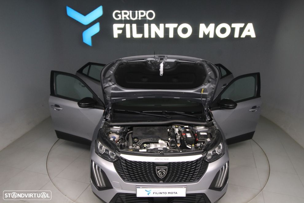 Peugeot 2008 1.2 PureTech Style - 12