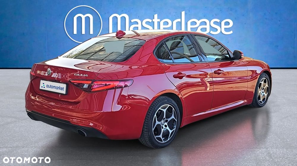 Alfa Romeo Giulia 2.0 Turbo Super - 6