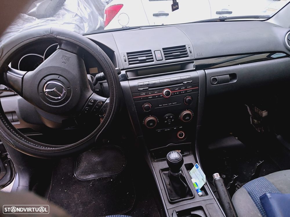 Mazda 3 Hatchback MZR 1.6 Comfort - 3