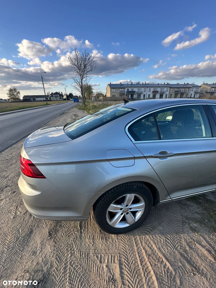 Volkswagen Passat 1.8 TSI BMT Highline DSG - 5