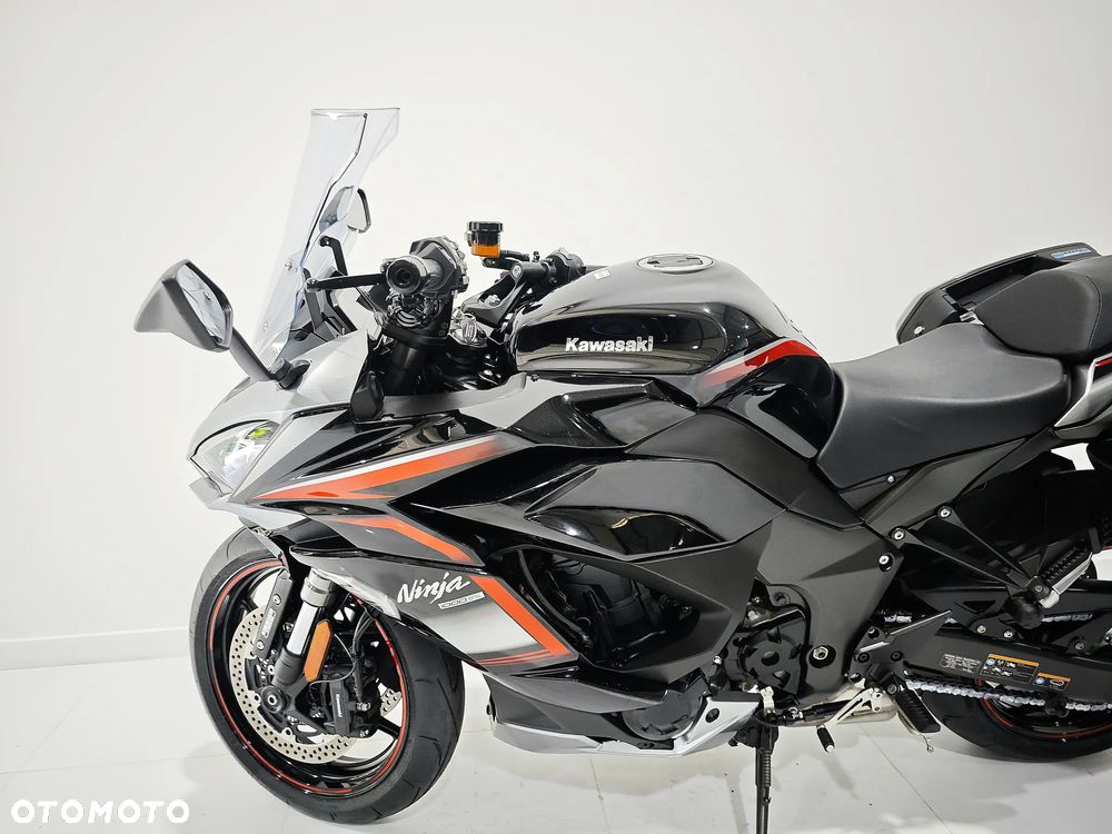 Kawasaki Ninja 1000 SX - 14