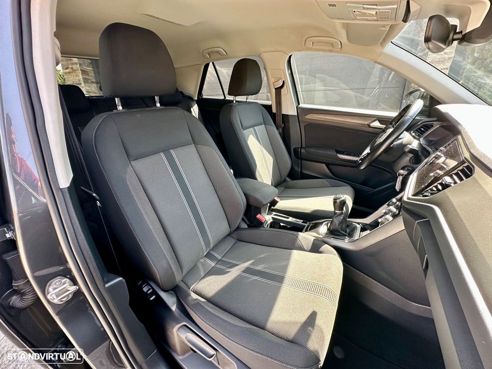 VW T-Roc 1.0 TSI Urban - 8