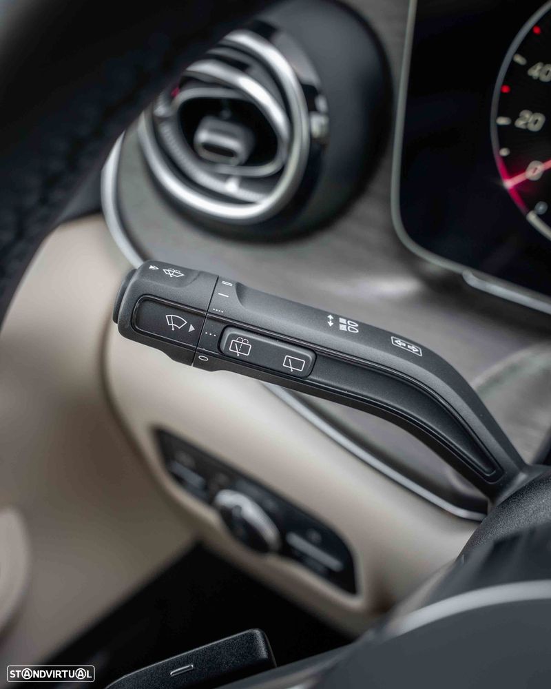 Mercedes-Benz V 300 d Exclusive - 37