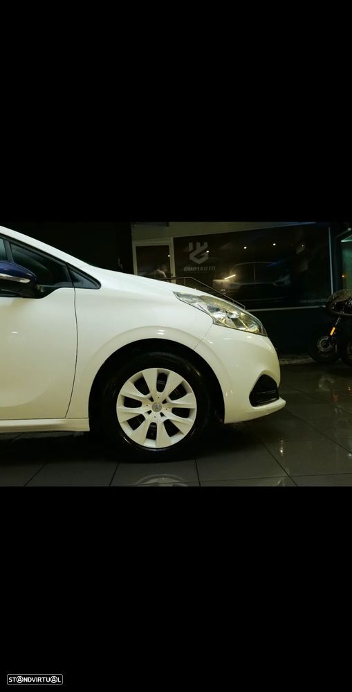 Peugeot 208 PureTech 82 Start & Stop Style - 5