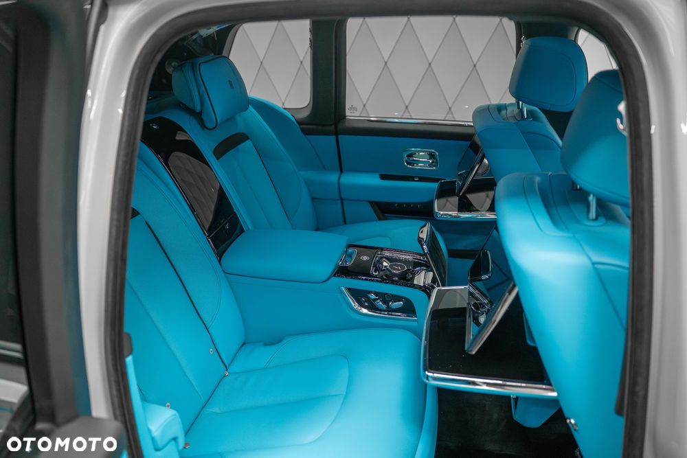 Rolls-Royce Cullinan - 20