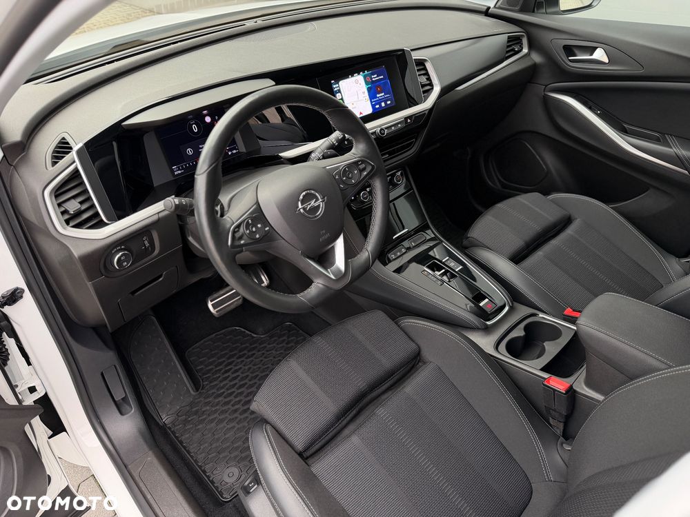 Opel Grandland 1.2 T Business Elegance S&S - 16