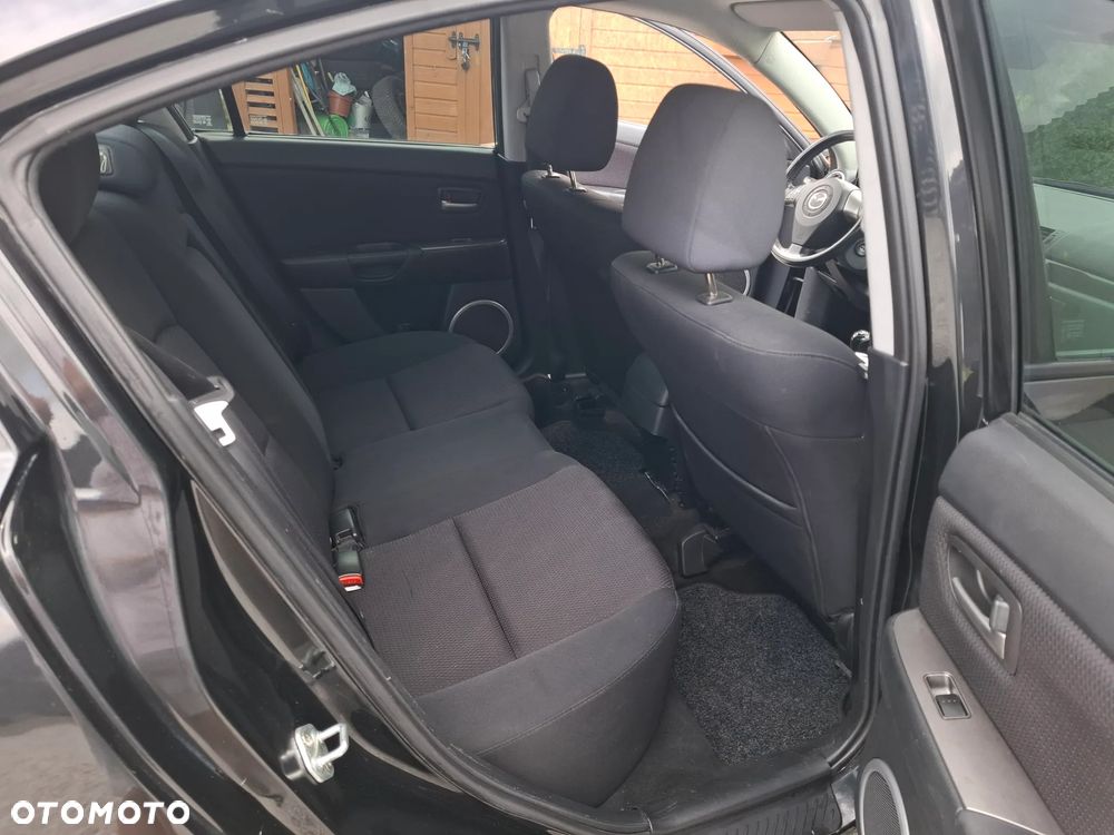 Mazda 3 - 15