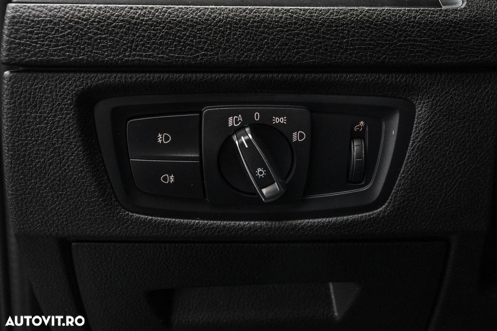 BMW Seria 1 - 22