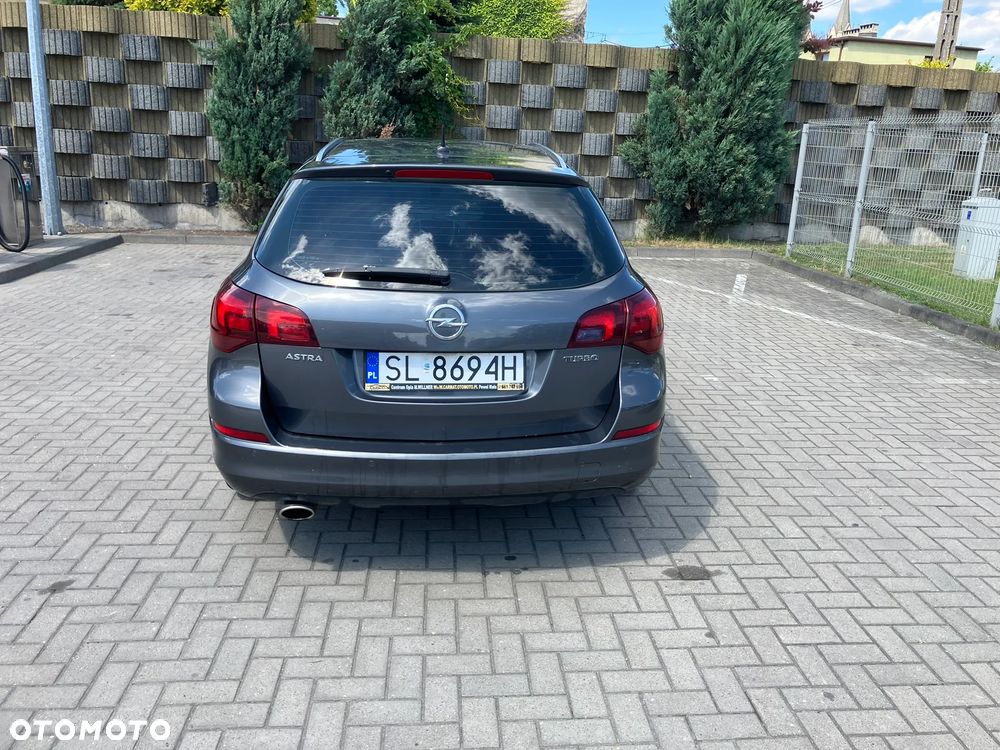 Opel Astra 1.6 Turbo Sport - 5