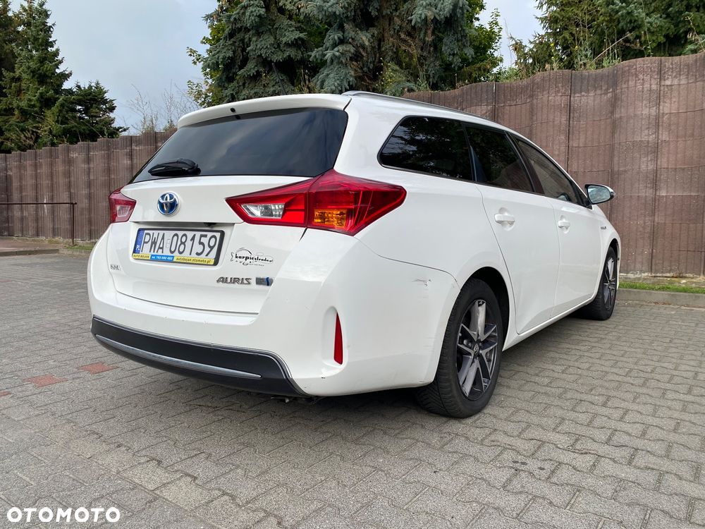 Toyota Auris 1.8 HSD Luna - 5
