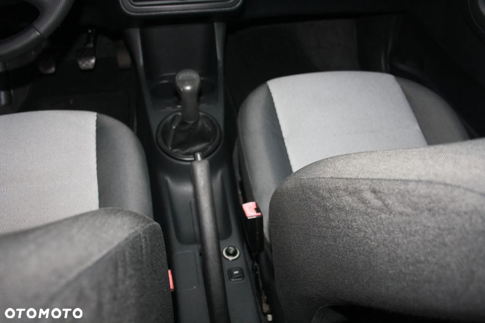 Skoda Fabia 1.2 12V Ambition Plus - 14