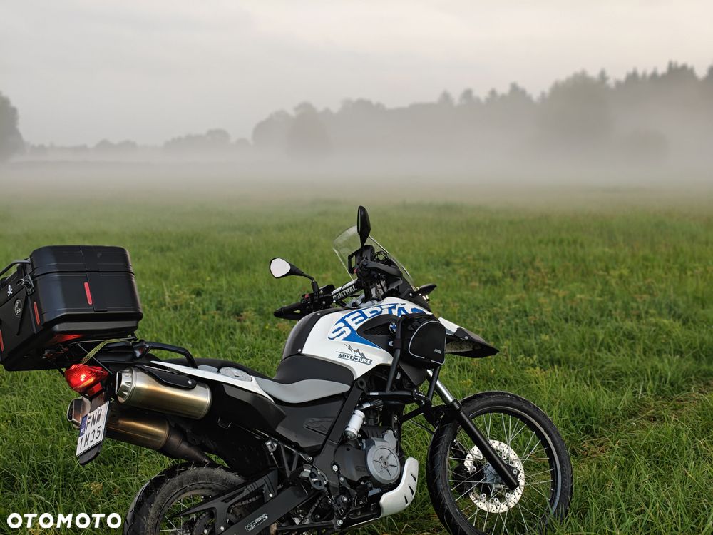 BMW G - 1