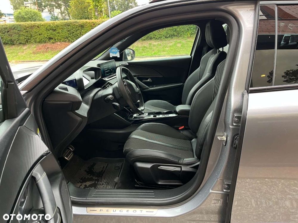 Peugeot 2008 - 25