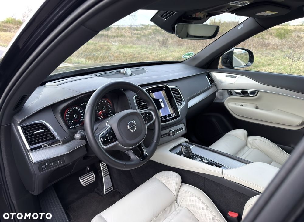 Volvo XC 90 T8 AWD Twin Engine Geartronic RDesign - 33