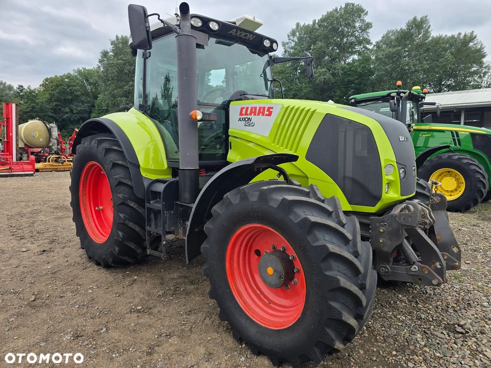 Claas Axion 820 - 2