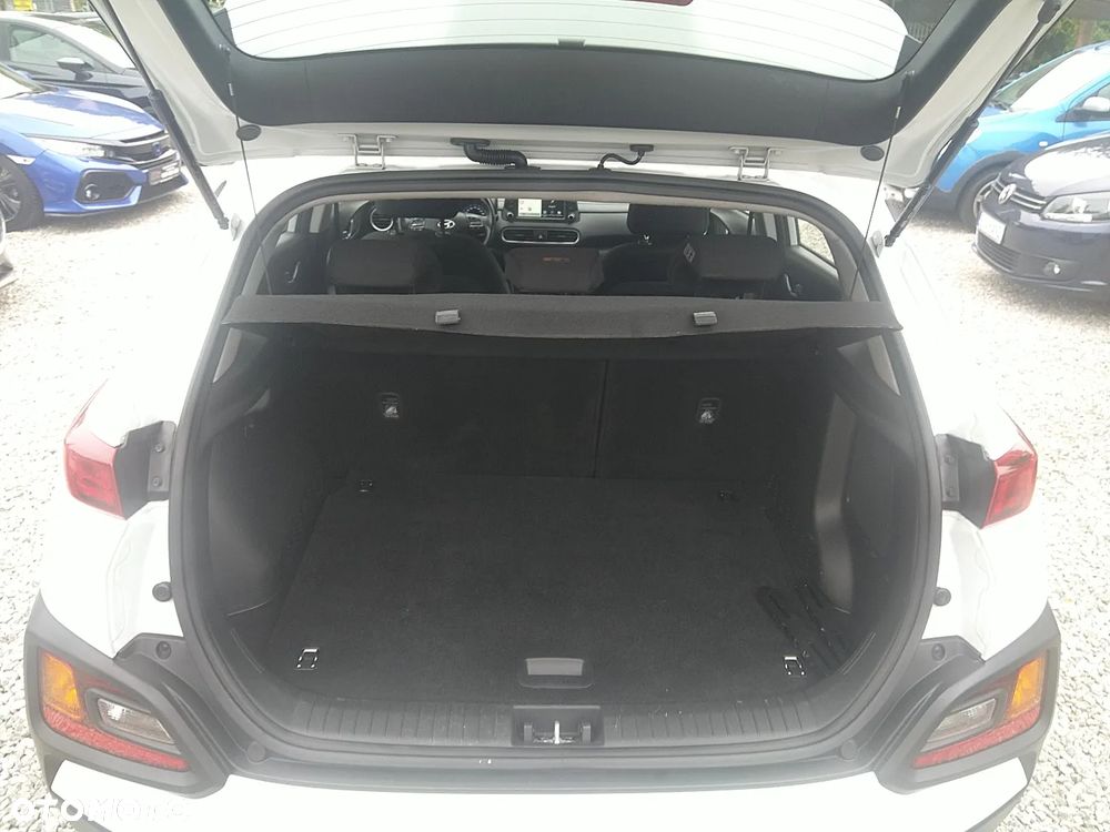 Hyundai Kona - 14