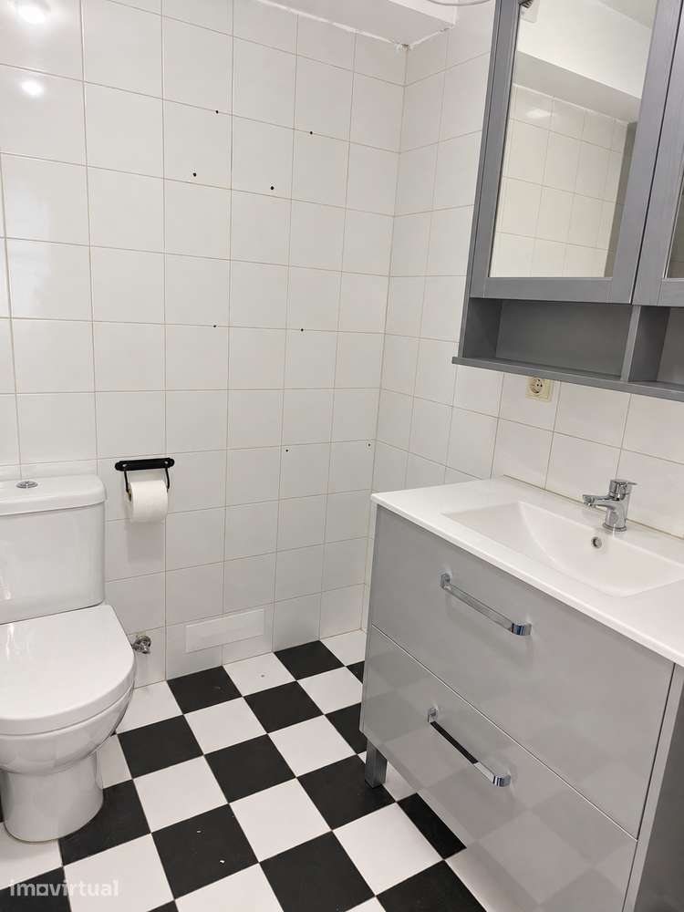 Arrendamento de apartamento T2 +1 a Cedofeita - Grande imagem: 5/9
