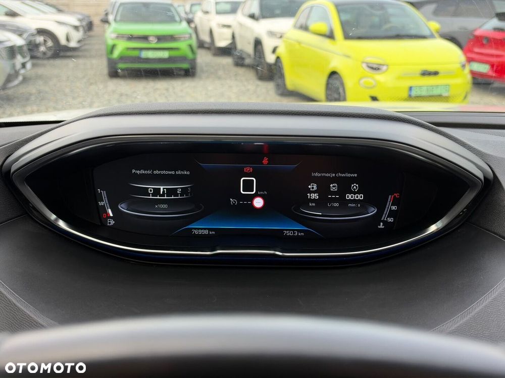 Peugeot 5008 1.2 PureTech Allure S&S - 27