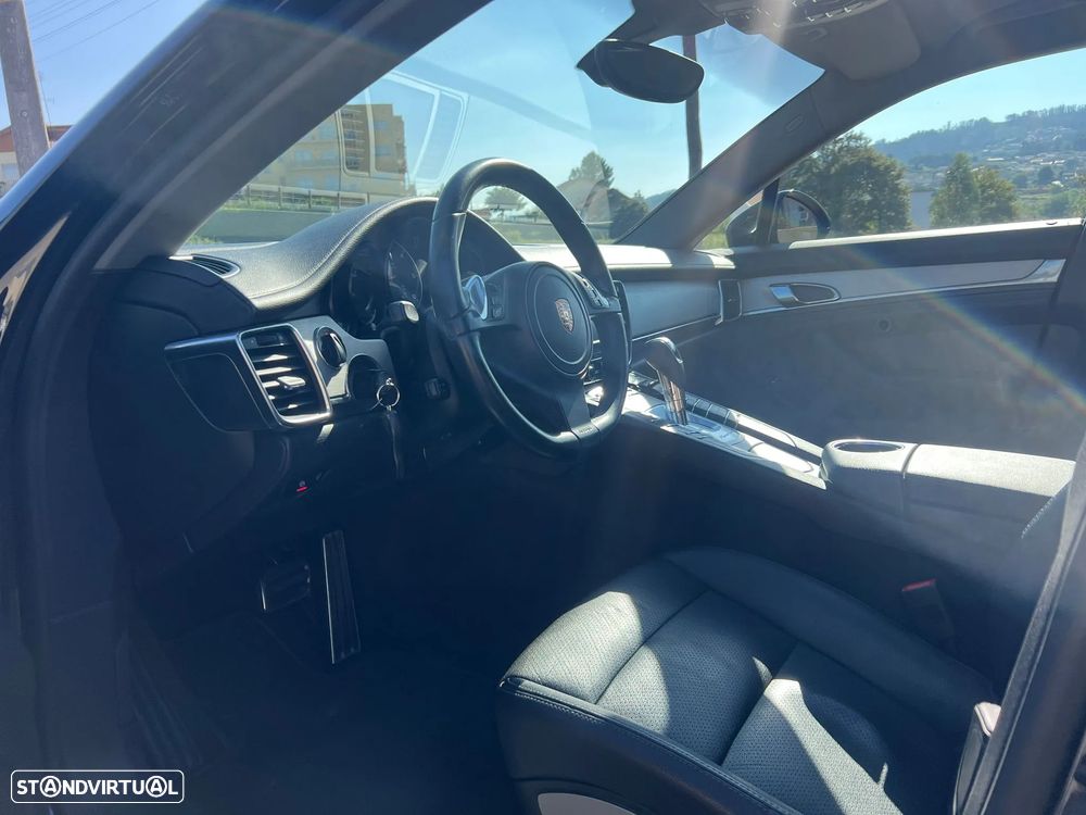 Porsche Panamera Platinum Edition - 14