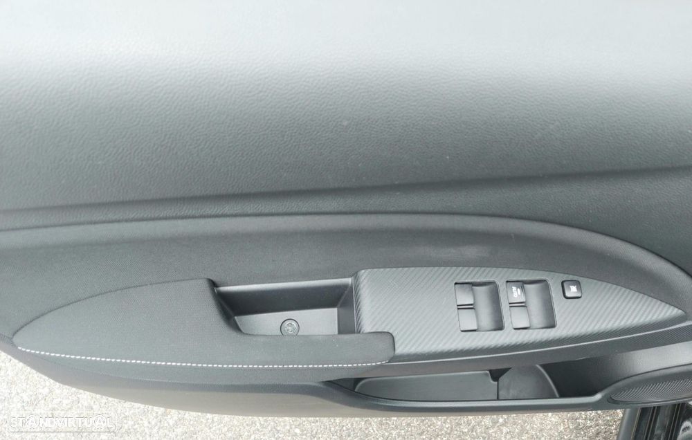 Mitsubishi Space Star 1.2 Intense - 34