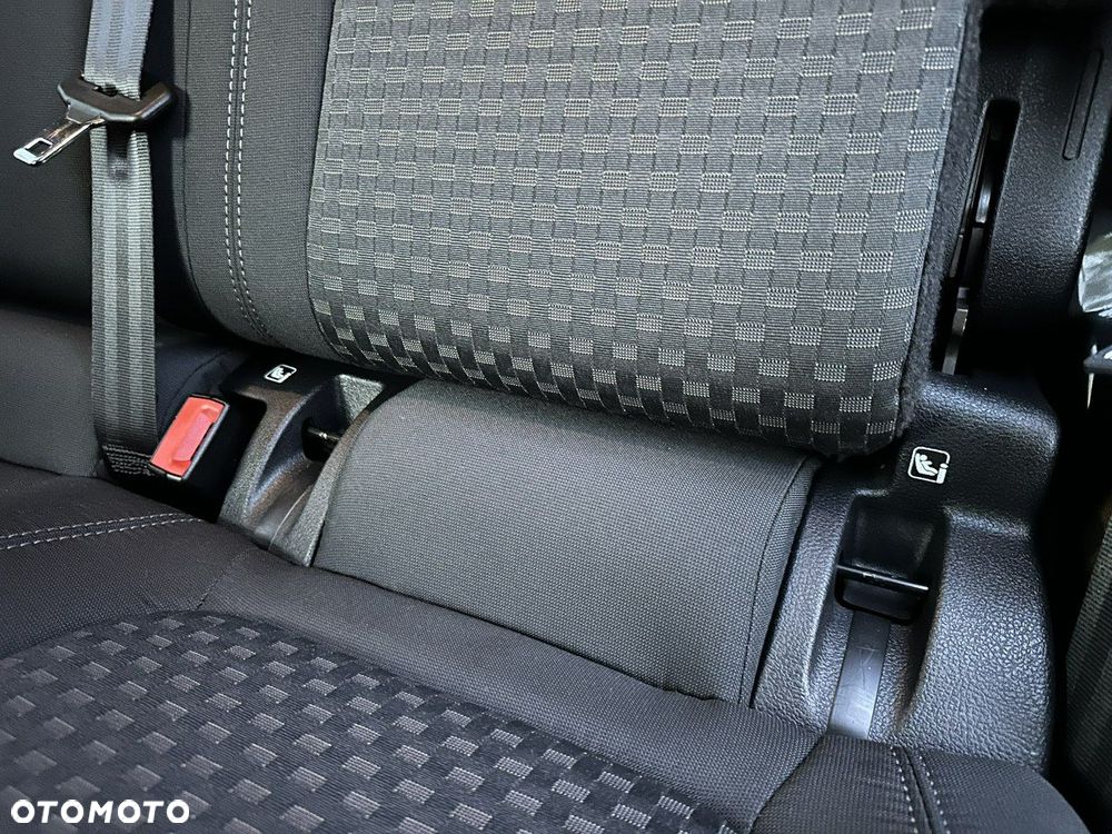 Ford Transit Connect - 32