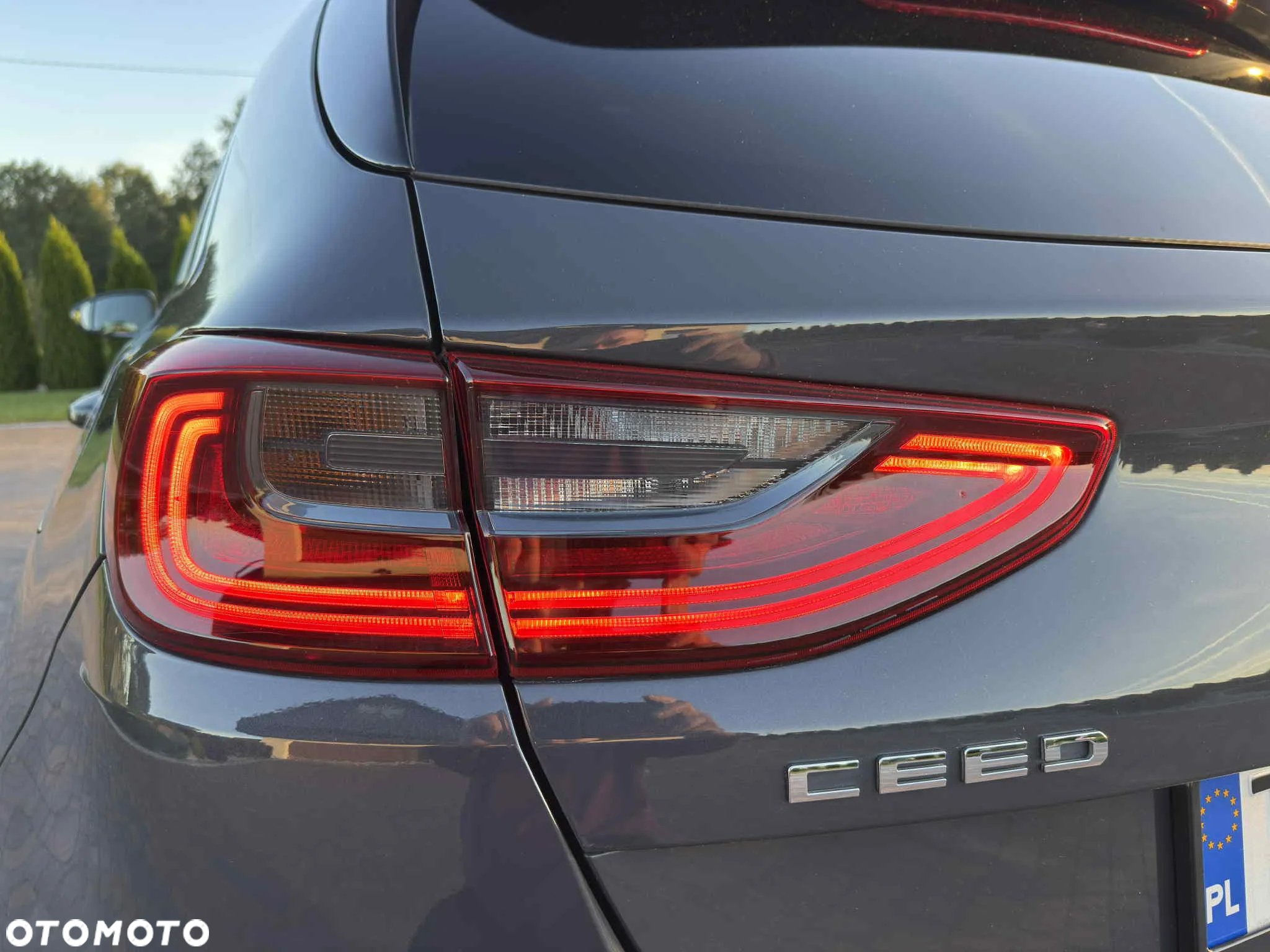 Kia Ceed - 13