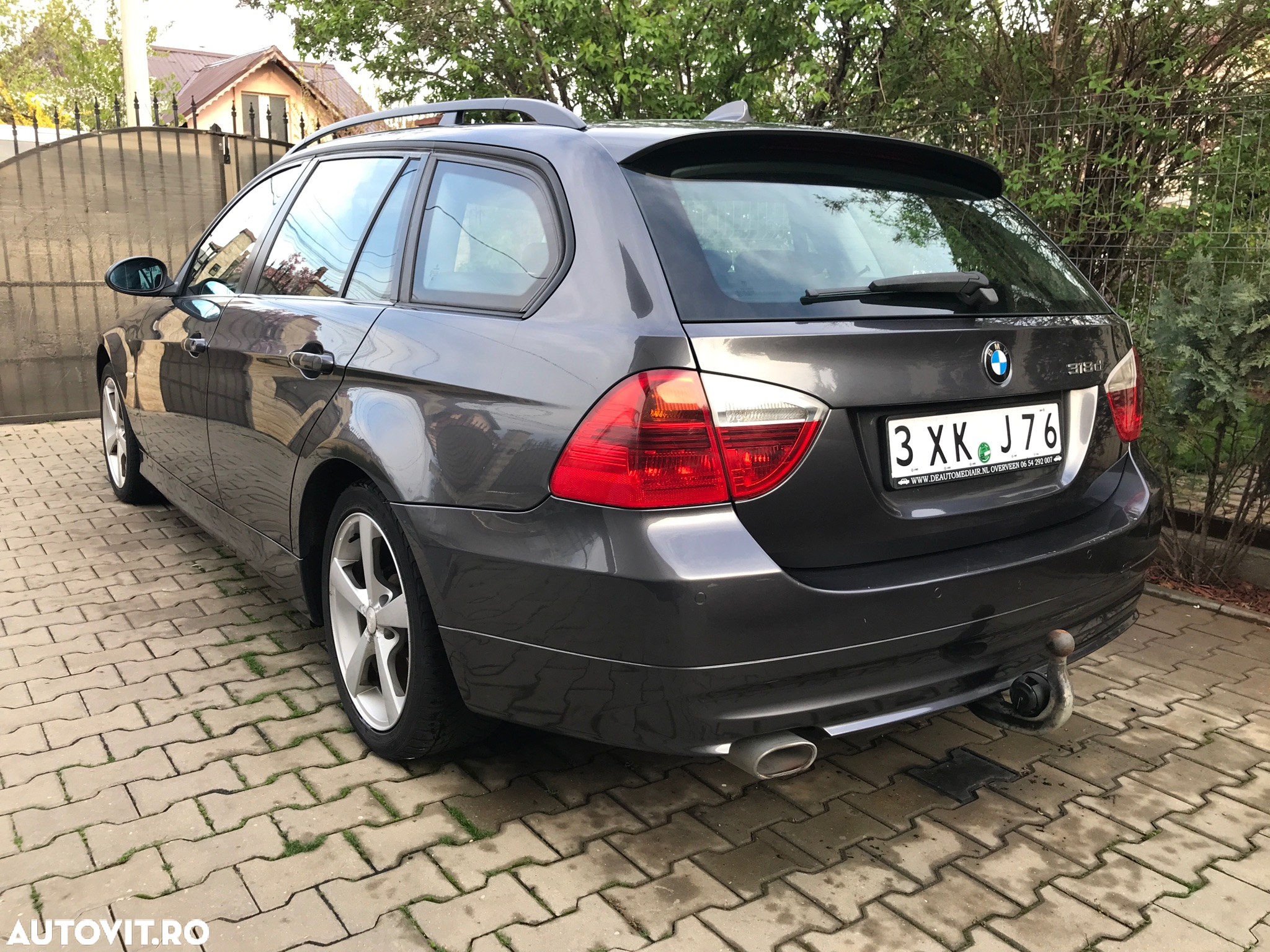 BMW Seria 3 318d - 3