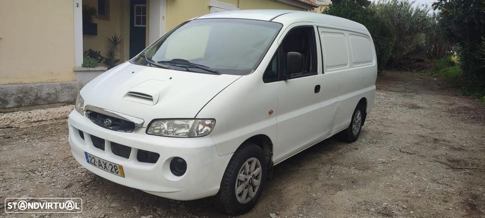 Hyundai H-1 - 4