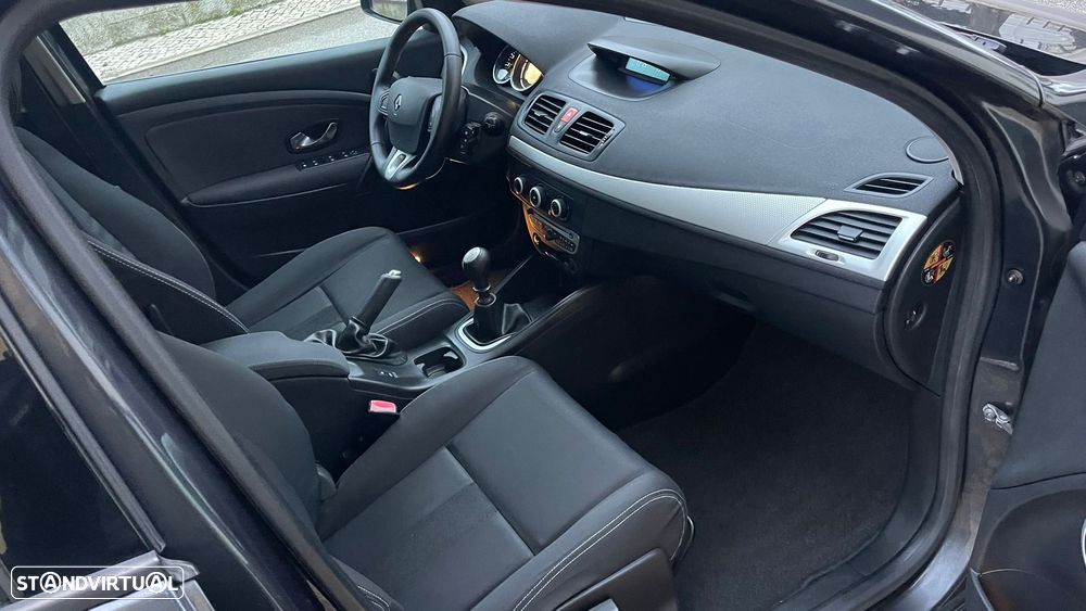 Renault Mégane Sport Tourer 1.5 dCi Dynamique - 7